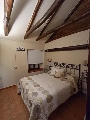  Bodega de ensueño en Monachil (Granada) – ¡Naturaleza, tradición y oportunidad en un mismo sitio!