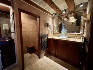 FINCA RÚSTICA LUXURY CON GRANJA CINEGÉTICA