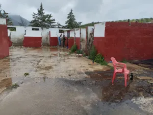 PEQUEÑA FINCA  A 30 MINUTOS DE LA PLAYA