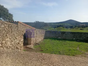 Finca Ganadera y Recreo de 140 ha Mérida