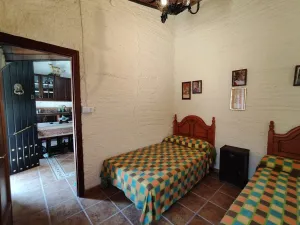 FINCA DE RECREO Y OLIVAR