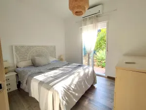 Finca rustica con casa reformada de 110m2. Estepona.
