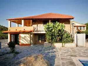Finca en Tábua