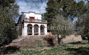 🏡 Masía Histórica con Encanto en la Sierra de Mariola – Un Tesoro del Siglo XIX por Descubrir 🌿✨
