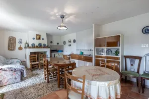 Finca rústica con casa de aperos y espectaculares vistas en Monachil