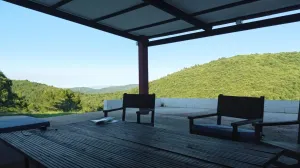 Finca agrícola con coto de caza y masia