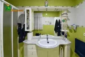 Finca rústica con gran vivienda en el Barranco de la cueva de Campos, Padul