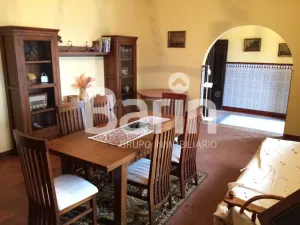 Finca con cortijo muy cerca de Córdoba