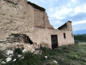OPORTUNIDAD!! ESPECTACULAR FINCA RÚSTICA PARA REFORMAR (Con 7 hectáreas de terreno adyacentes opcionales)