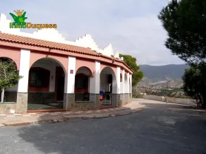 Finca rústica con chalet en LOS TABLONES - Motril.