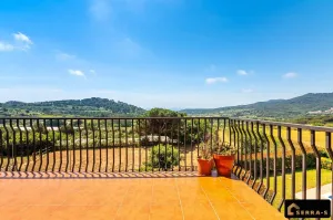 Finca Rústica Exclusiva con Vistas al Mar en Argentona