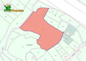 Finca rústica en Peligros con muy buen acceso.