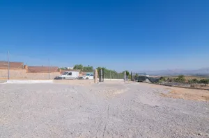 FINCA RÚSTICA VALLADA CON 1000 METROS CERCA ITV LAS GABIAS