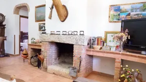 CASA DE CAMPO TOTALMENTE EQUIPADA CON PISCINA