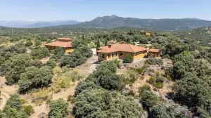 ^**^EXCLUSIVA FINCA RURAL EN ENTORNO CINEGÉTICO DE LA SIERRA OESTE DE MADRID, A 1 HORA DE LA CAPITAL^**^