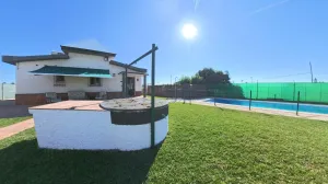 ✨🏡 Gran oportunidad de inversión — Finca Rústica con casa en venta en Aguadulce, Rota | 2.800 m2 terreno, 209 m2 vivienda reformada | Ref: DLR00095