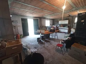 Finca Rústica con muchos metros de casa