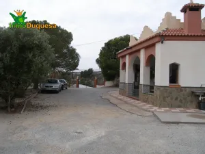 Finca rústica con chalet en LOS TABLONES - Motril.