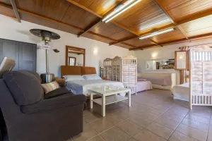 ESPACIO ÚNICO EN MIJAS PARA EVENTOS, RESTAURACIÓN, PÁDEL O CLUB DEPORTIVO