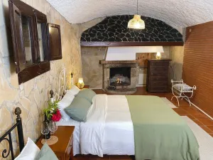 Exclusiva masía del Siglo XV totalmente reformada con licencia turística