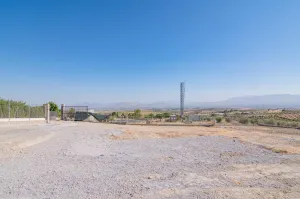 FINCA RÚSTICA VALLADA CON 1000 METROS CERCA ITV LAS GABIAS